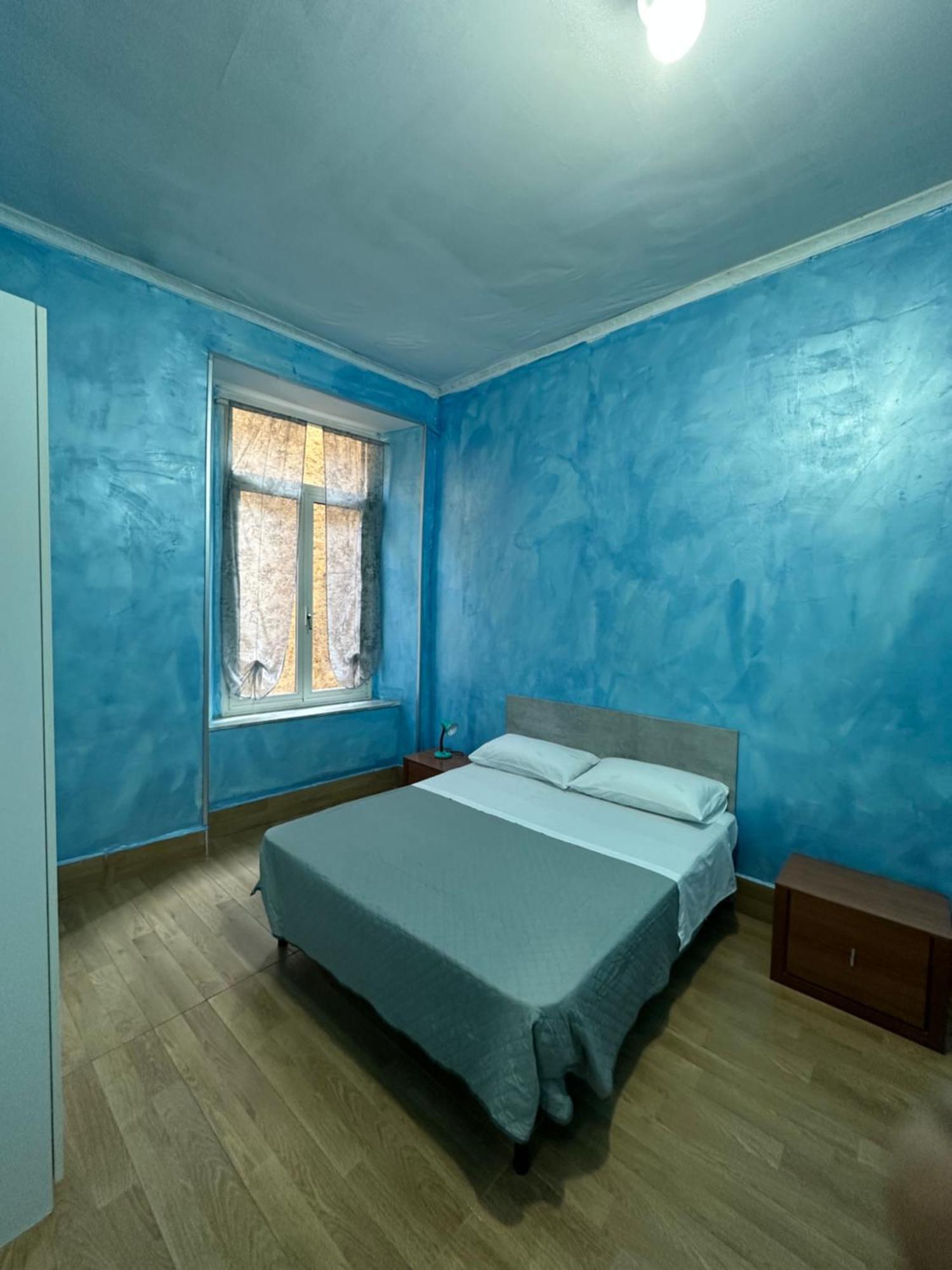 Holiday House Clara&Vincenzo Napoli Bagian luar foto