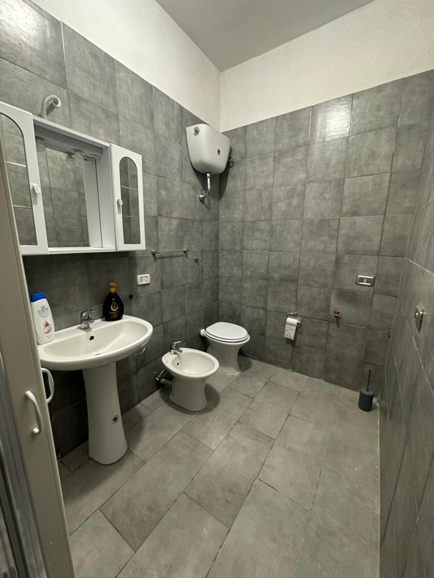 Holiday House Clara&Vincenzo Napoli Bagian luar foto