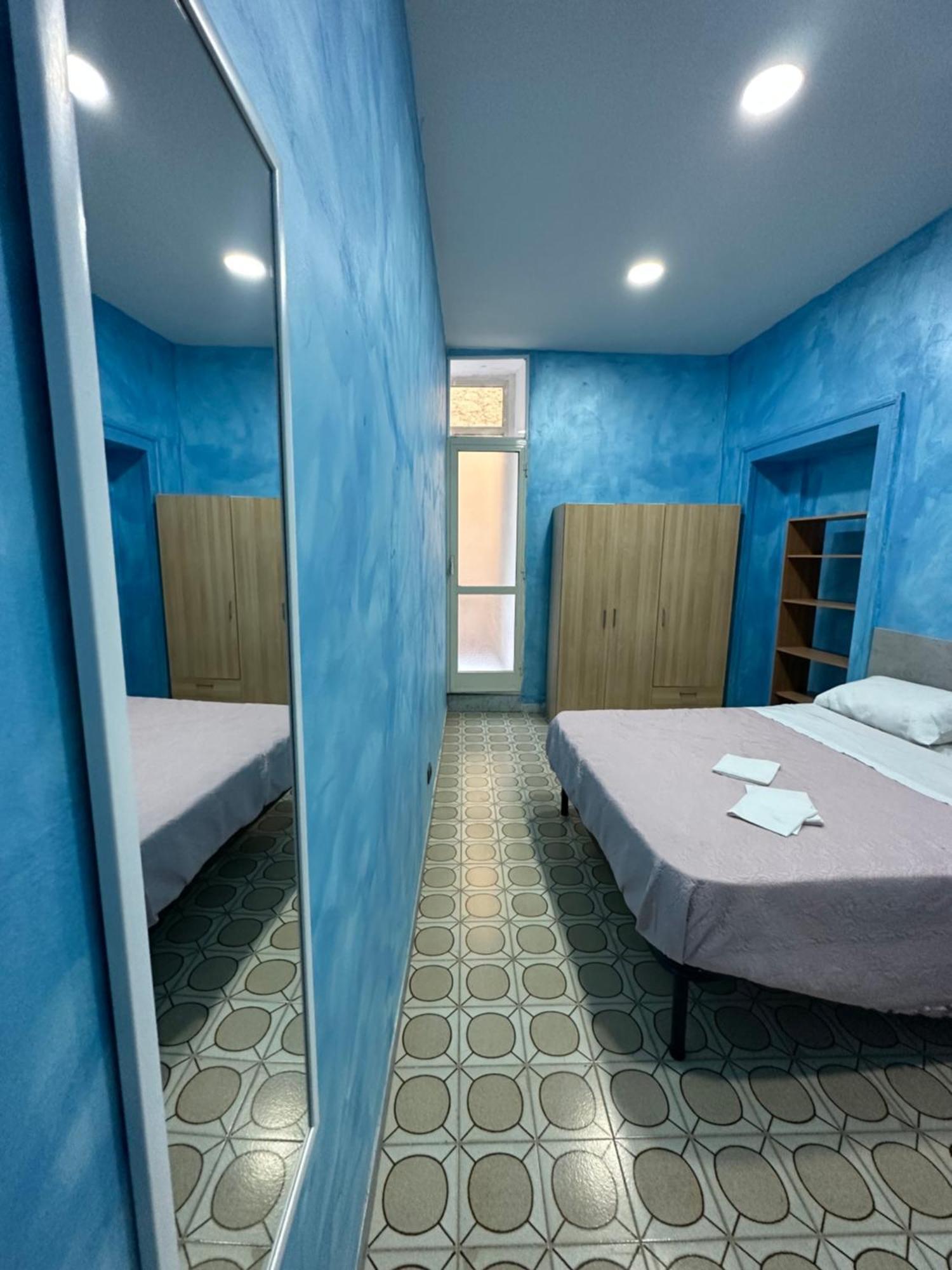 Holiday House Clara&Vincenzo Napoli Bagian luar foto